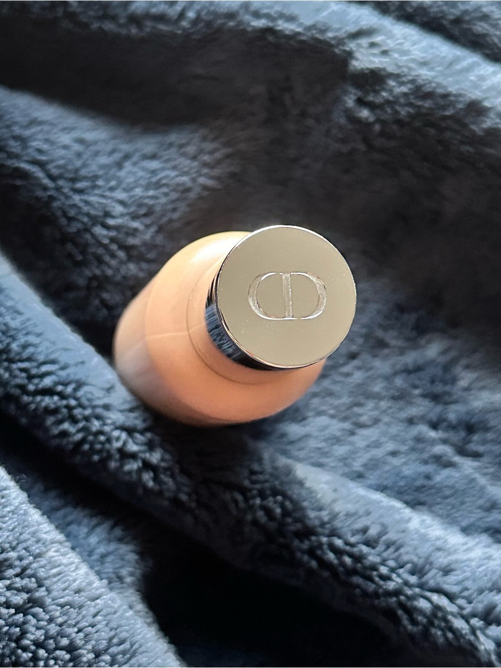 Dior Backstage Face & Body Liquid Foundation 2N Neutral 50% Full! - Picture 3 of 4